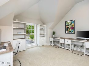 21 Fox Hill Lane, Darien CT 06820
