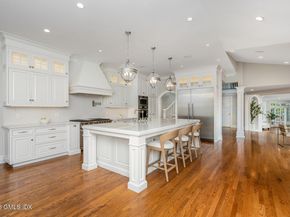 21 Fox Hill Lane, Darien CT 06820