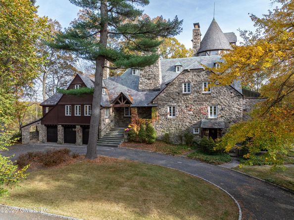 271 Hunting Ridge Road, Stamford CT 06903