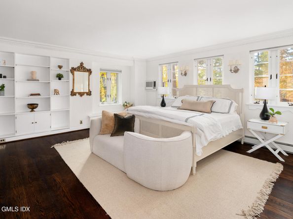 271 Hunting Ridge Road, Stamford CT 06903