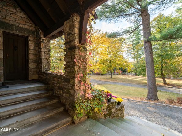 271 Hunting Ridge Road, Stamford CT 06903