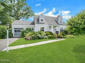 20 Meadow Place, Old Greenwich CT 06870