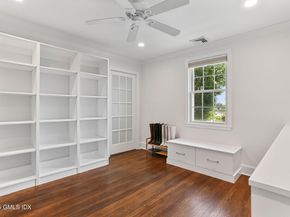 4611 Main Street, Stratford CT 06614