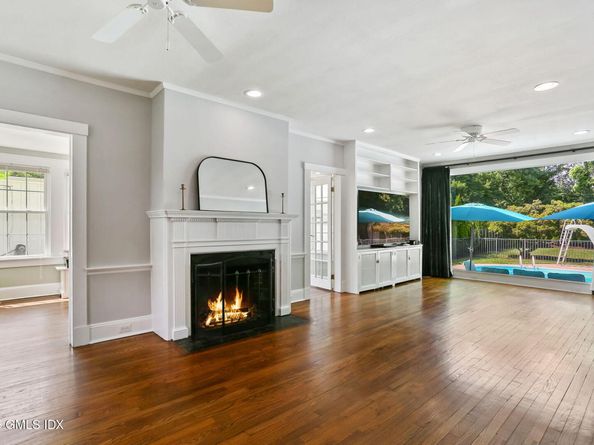4611 Main Street, Stratford CT 06614