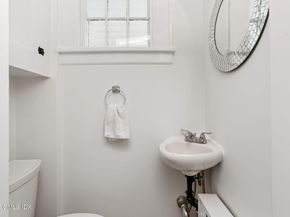4611 Main Street, Stratford CT 06614