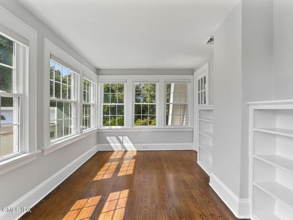 4611 Main Street, Stratford CT 06614
