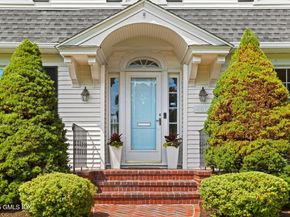 4611 Main Street, Stratford CT 06614
