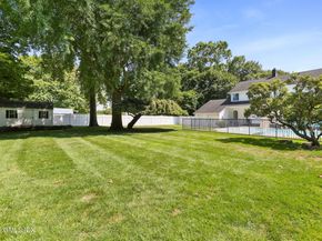 4611 Main Street, Stratford CT 06614