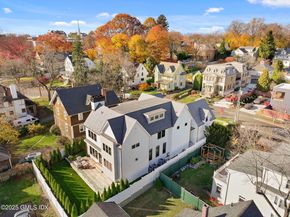 48 Lexington Avenue, Greenwich CT 06830