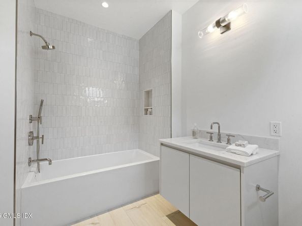 48 Lexington Avenue, Greenwich CT 06830