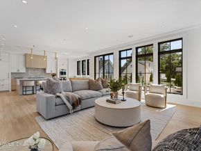 48 Lexington Avenue, Greenwich CT 06830