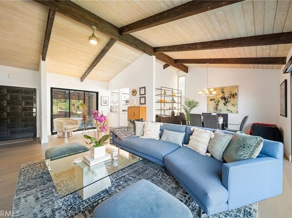 2522 Zorada Drive, Los Angeles CA 90046