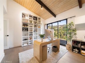 2522 Zorada Drive, Los Angeles CA 90046