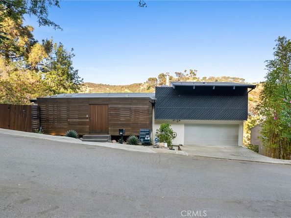 2522 Zorada Drive, Los Angeles CA 90046