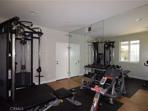 18645 Hatteras Street 211, Tarzana CA 91356