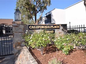 18645 Hatteras Street 211, Tarzana CA 91356