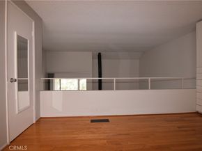 18645 Hatteras Street 211, Tarzana CA 91356