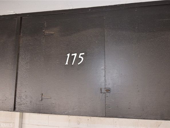 18645 Hatteras Street 211, Tarzana CA 91356