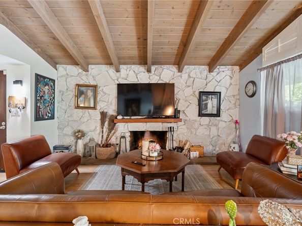 17531 Romar Street, Northridge CA 91325