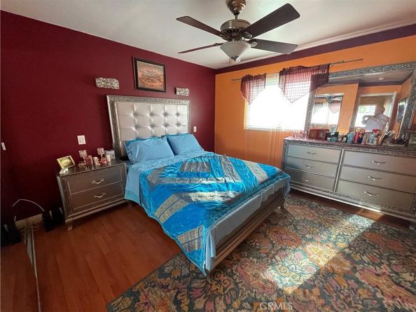 6625 Wilbur 13, Reseda CA 91335