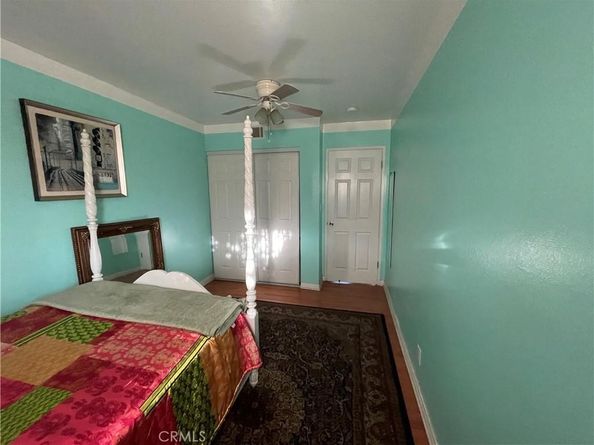 6625 Wilbur 13, Reseda CA 91335