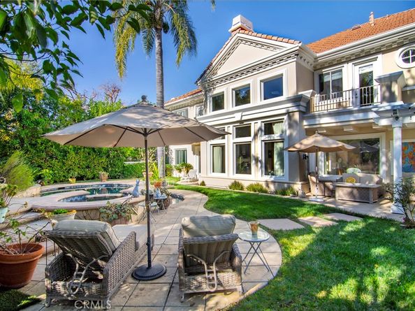 19134 Briarfield Way, Tarzana CA 91356