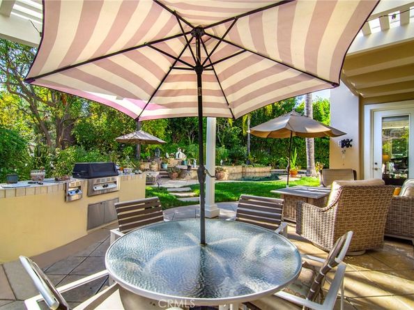 19134 Briarfield Way, Tarzana CA 91356