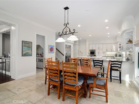 19134 Briarfield Way, Tarzana CA 91356