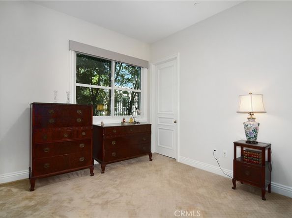 19134 Briarfield Way, Tarzana CA 91356