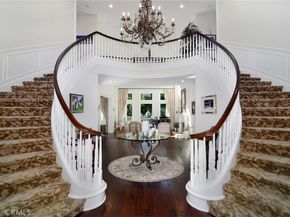 19134 Briarfield Way, Tarzana CA 91356