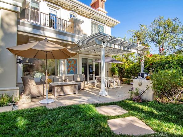 19134 Briarfield Way, Tarzana CA 91356