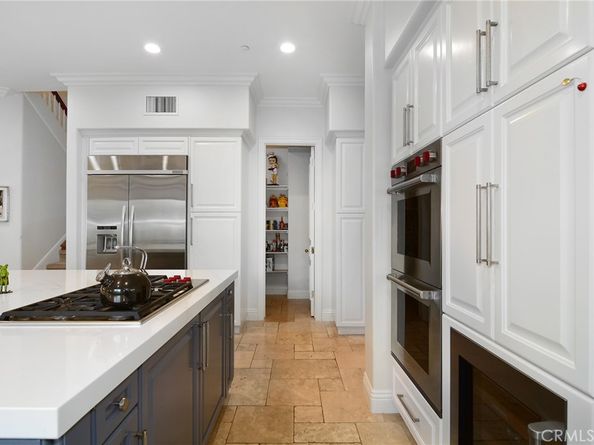 19134 Briarfield Way, Tarzana CA 91356