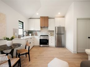 5444 Morella Ave, Valley Village CA 91607