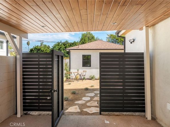 5444 Morella Ave, Valley Village CA 91607