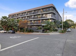 1355 N Sierra Bonita Avenue 208, West Hollywood CA 90046