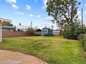 2117 N Screenland, Burbank CA 91505