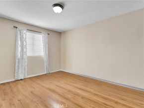 9155 Cedros Avenue 12, Panorama City CA 91402