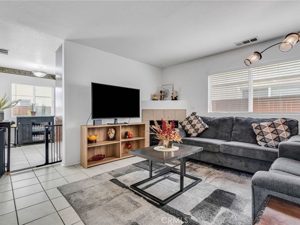 9155 Cedros Avenue 12, Panorama City CA 91402