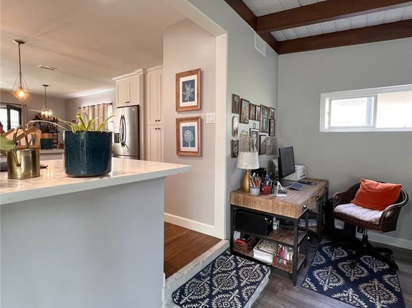 6110 E Walton, Long Beach CA 90815