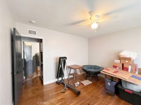 6110 E Walton, Long Beach CA 90815