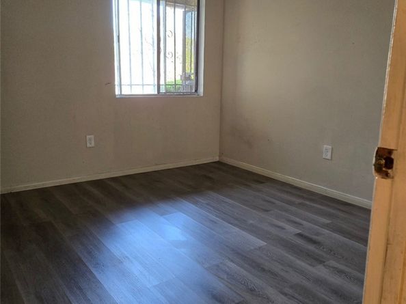 10950 Saticoy 48, Sun Valley CA 91352