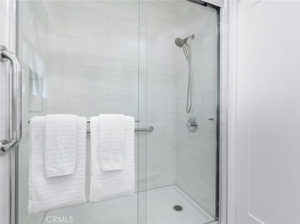 8356 Vanalden, Northridge CA 91324