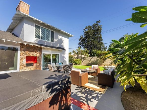 8356 Vanalden, Northridge CA 91324