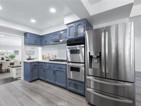 8356 Vanalden, Northridge CA 91324