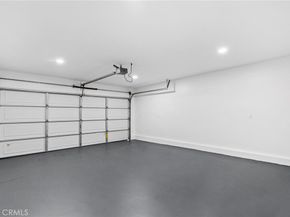 8356 Vanalden, Northridge CA 91324