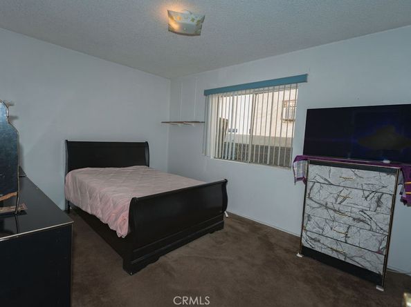 13157 Glamis St, Pacoima CA 91331