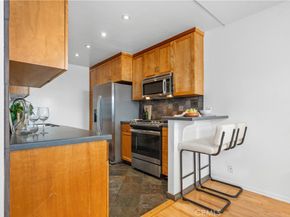 1925 Montana Avenue 3, Santa Monica CA 90403