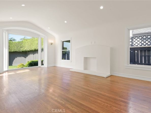 732 N Crescent Heights, Los Angeles CA 90046