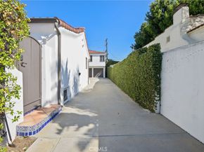 732 N Crescent Heights, Los Angeles CA 90046