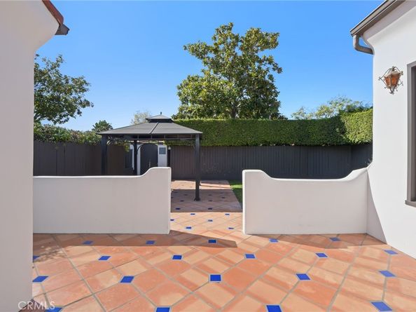 732 N Crescent Heights, Los Angeles CA 90046